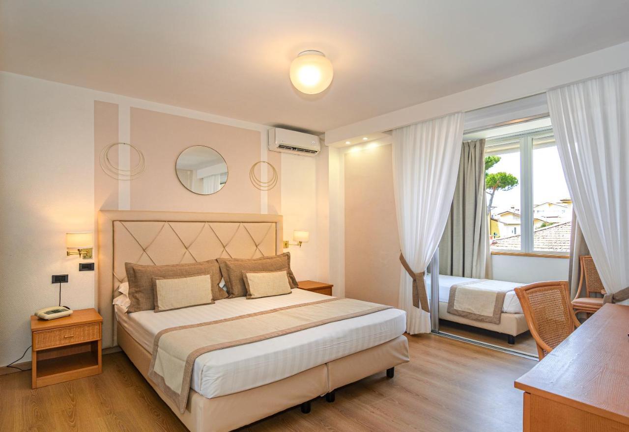 Raffaelli Park Hotel Forte dei Marmi Bagian luar foto