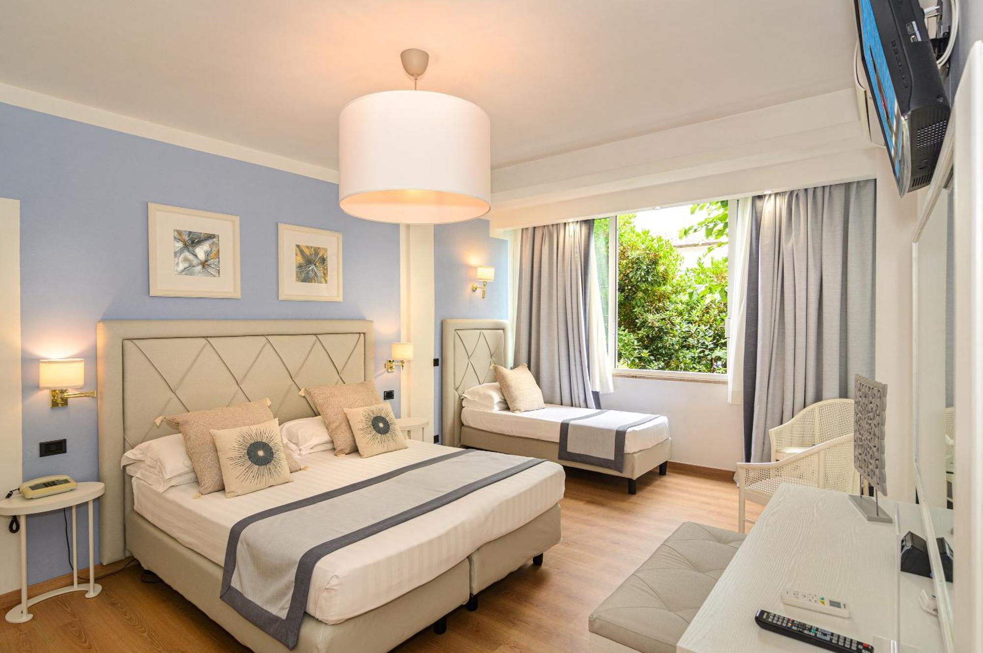 Raffaelli Park Hotel Forte dei Marmi Bagian luar foto