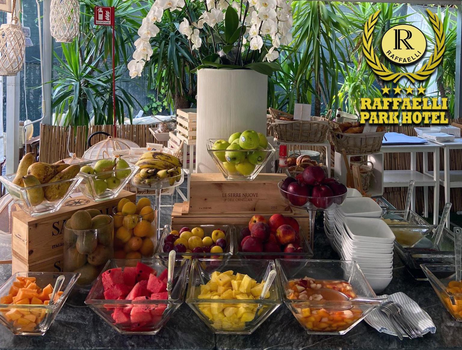 Raffaelli Park Hotel Forte dei Marmi Bagian luar foto